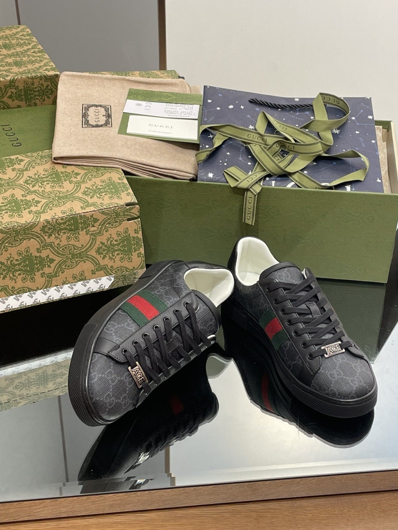 Gucci Sneakers